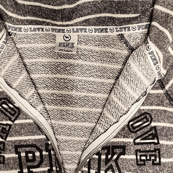 PINK 1986 Active Wear Victoria Secret Hooded Sweatshirt. SIZE: S - Picture 2 of 5